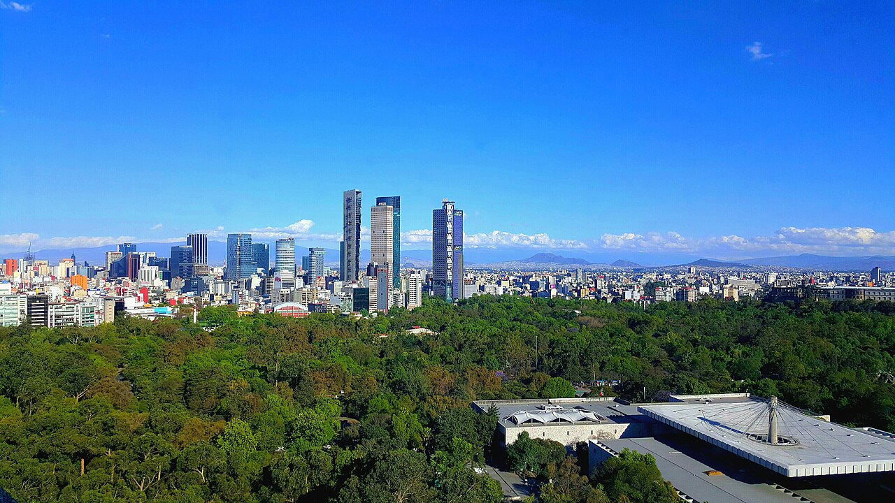 Fotografía de Jonathan Salvador del horizonte de Reforma y Chapultepec