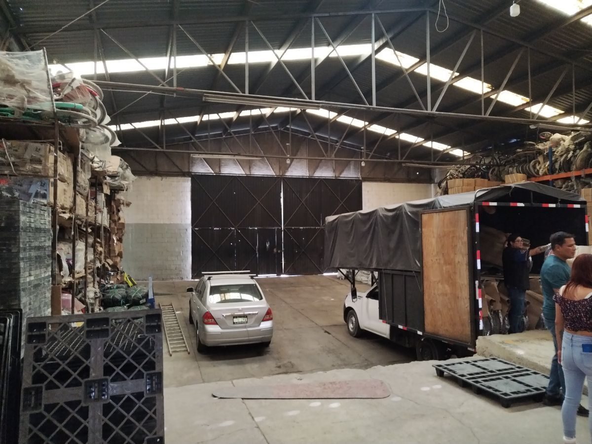 Bodega en Venta, San Nicolas Tolentino, Iztapalapa !!! — fotografía principal