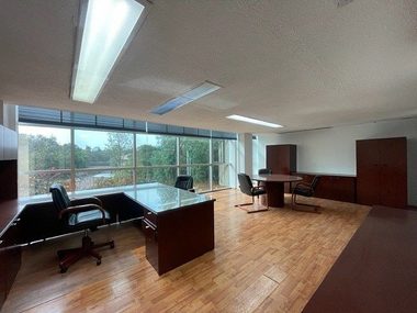 Oficina en Renta 400 mts. en Calz. Gral, M. Escobedo en Col. Anzures 1er Piso — fotografía 5