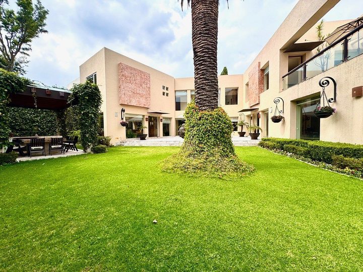 Casa en Venta en Priv. Dentro del Fracc. Lomas Country Club Huixquilucan — fotografía principal