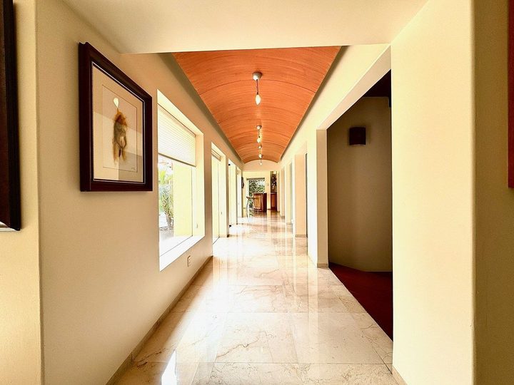 Casa en Venta en Priv. Dentro del Fracc. Lomas Country Club Huixquilucan — fotografía 3