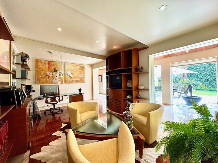 Casa en Venta en Priv. Dentro del Fracc. Lomas Country Club Huixquilucan — fotografía 5